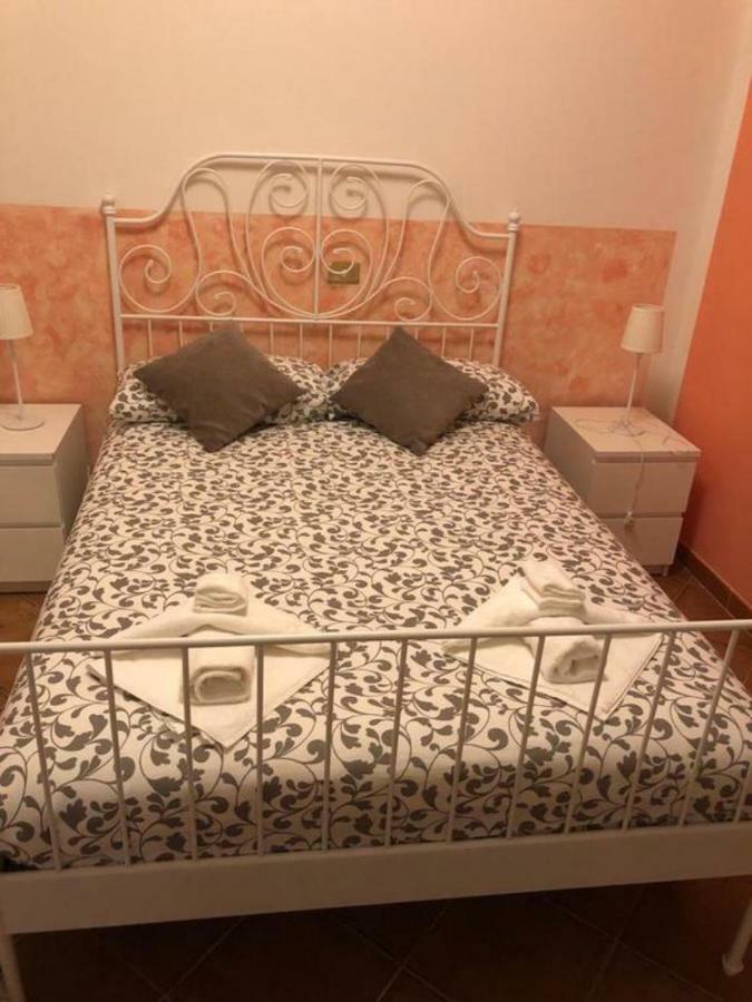 A Casa Di Tina Apartment Cassino Bagian luar foto
